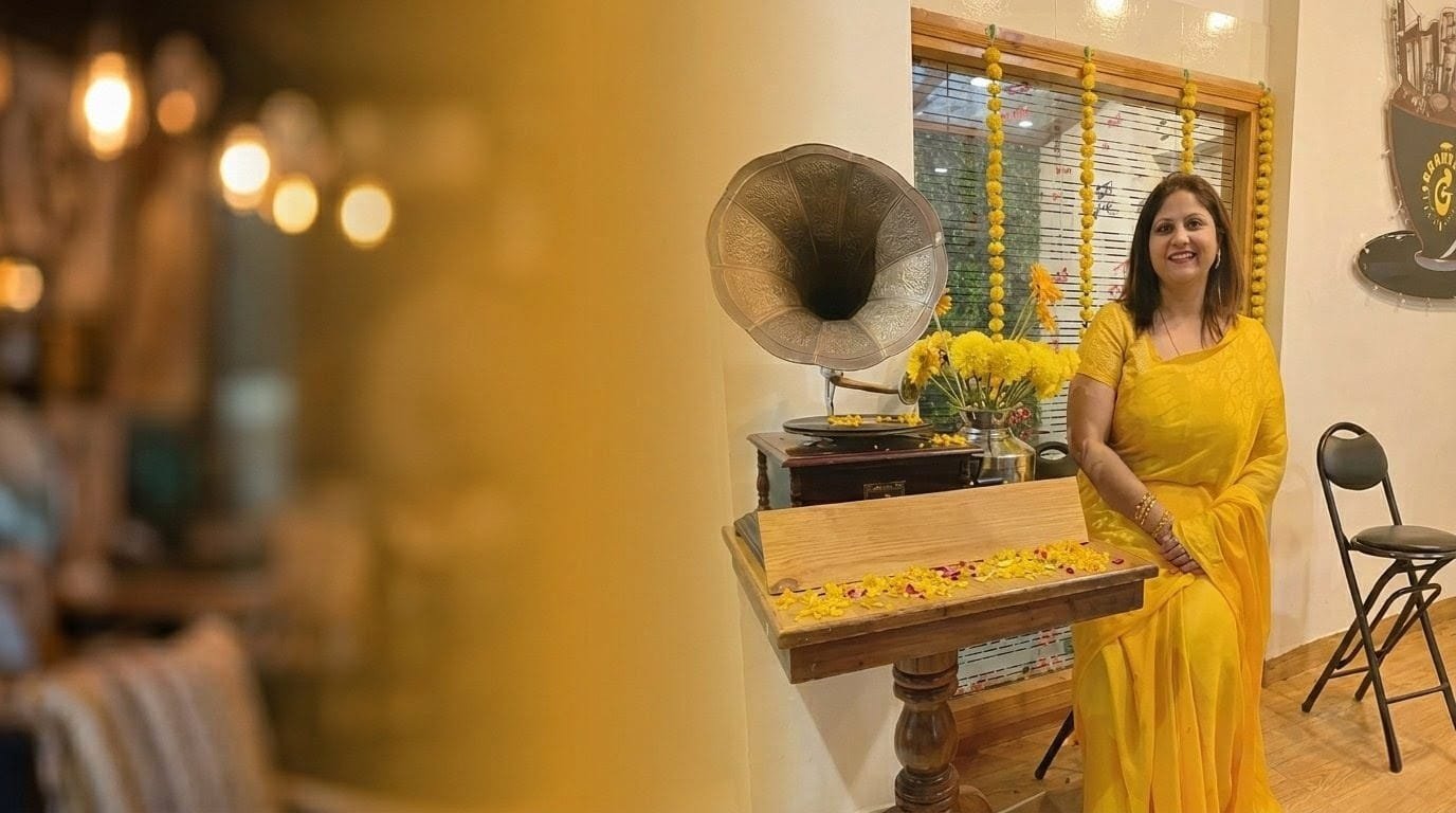 Women’s Day: लखनऊ का पारुल्स ग्रामोफ़ोन जहां पारुल शर्मा महिलाओं को दे रही हैं सपनों की उड़ान